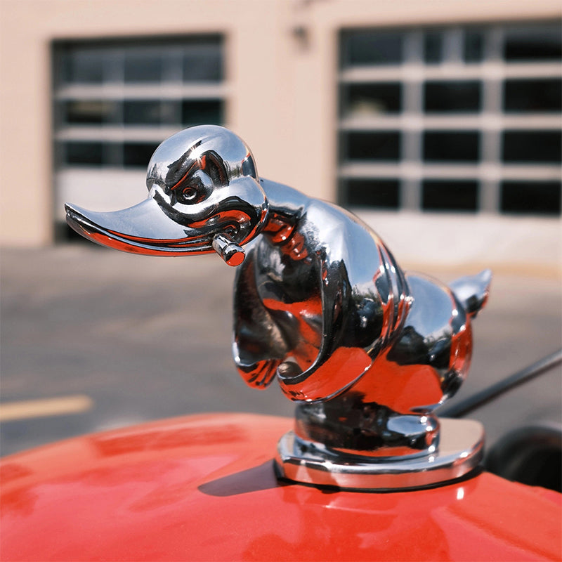 Chrome Duck Radiator Emblem with Integrated Mounting Pins and Silver Black Finish