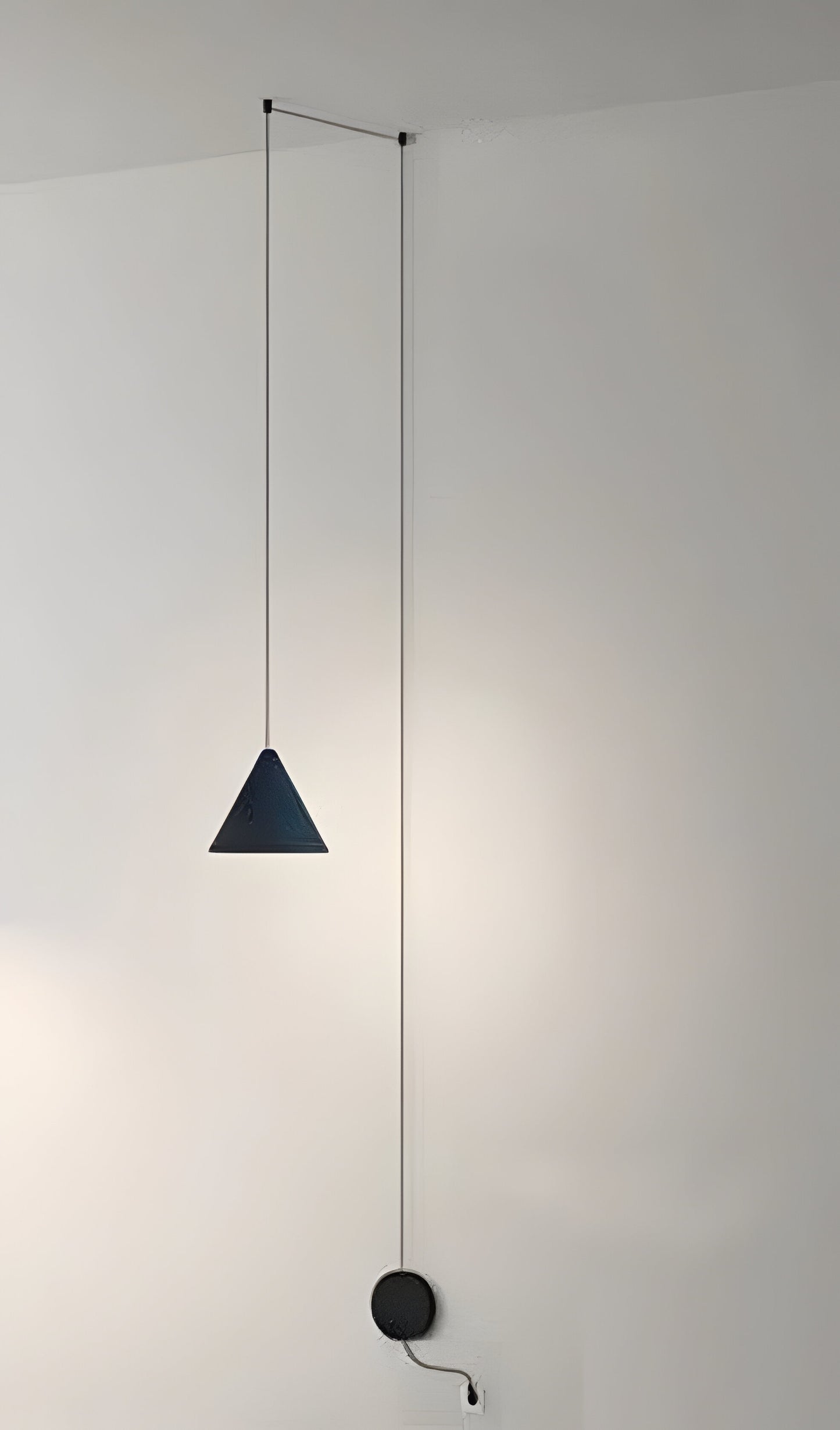 Modern Black Pendant Lamp | Minimalist Metal Hanging Light