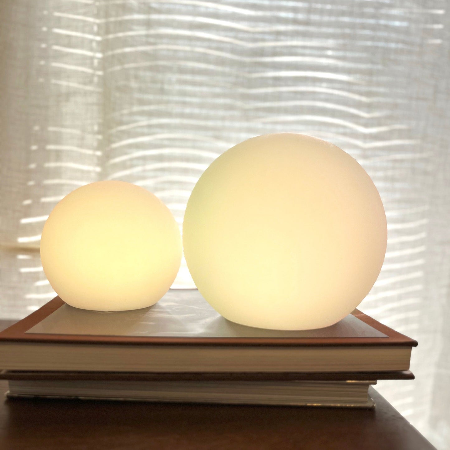Color Changing LED Orb Lamp with Remote Control and 10-Hour Battery Life