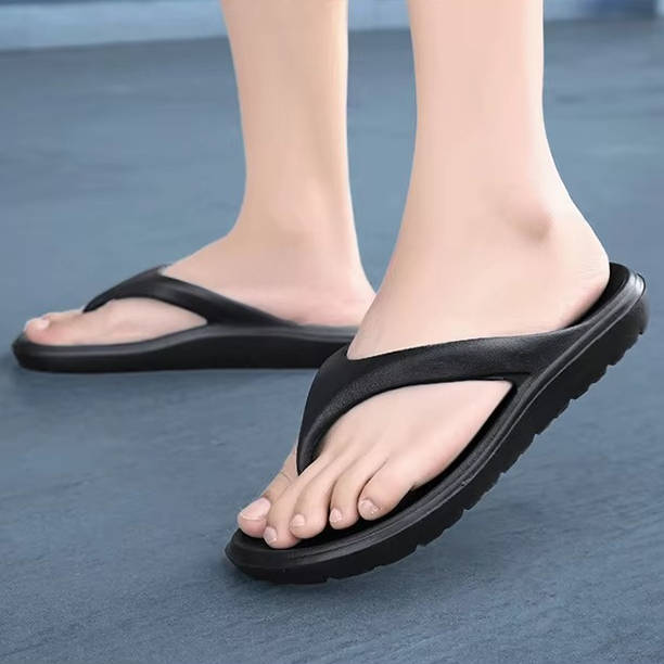 Women's Arch Support Flip Flops with Cushioned Sole for Summer Wear