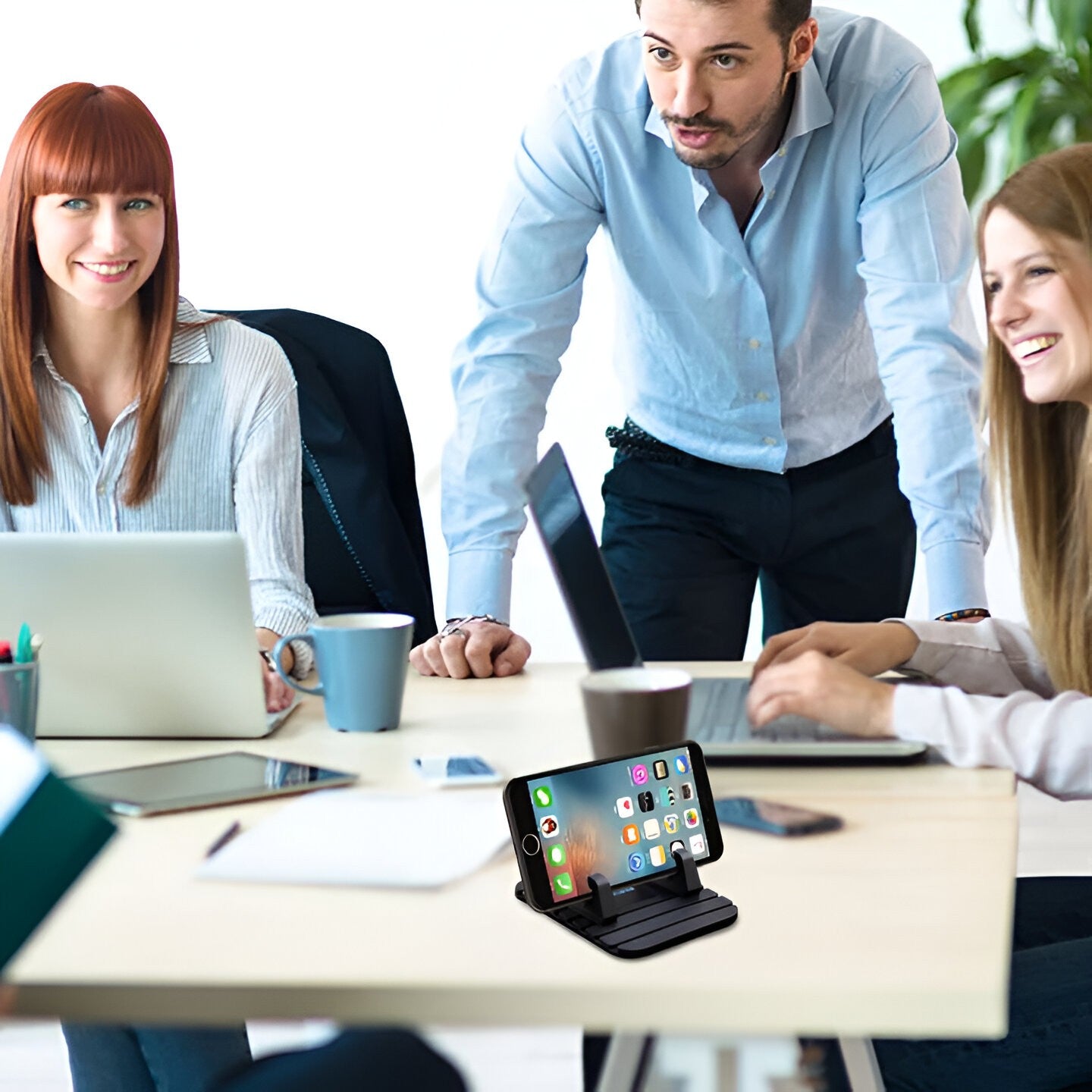 Car Phone Mount with Non-Slip Base