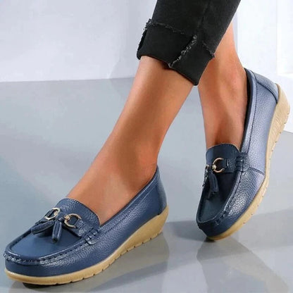 Women’s Leather Loafers with Insole Curve Design