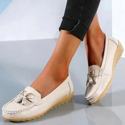 Women’s Leather Loafers with Insole Curve Design