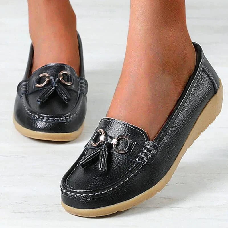 Women’s Leather Loafers with Insole Curve Design