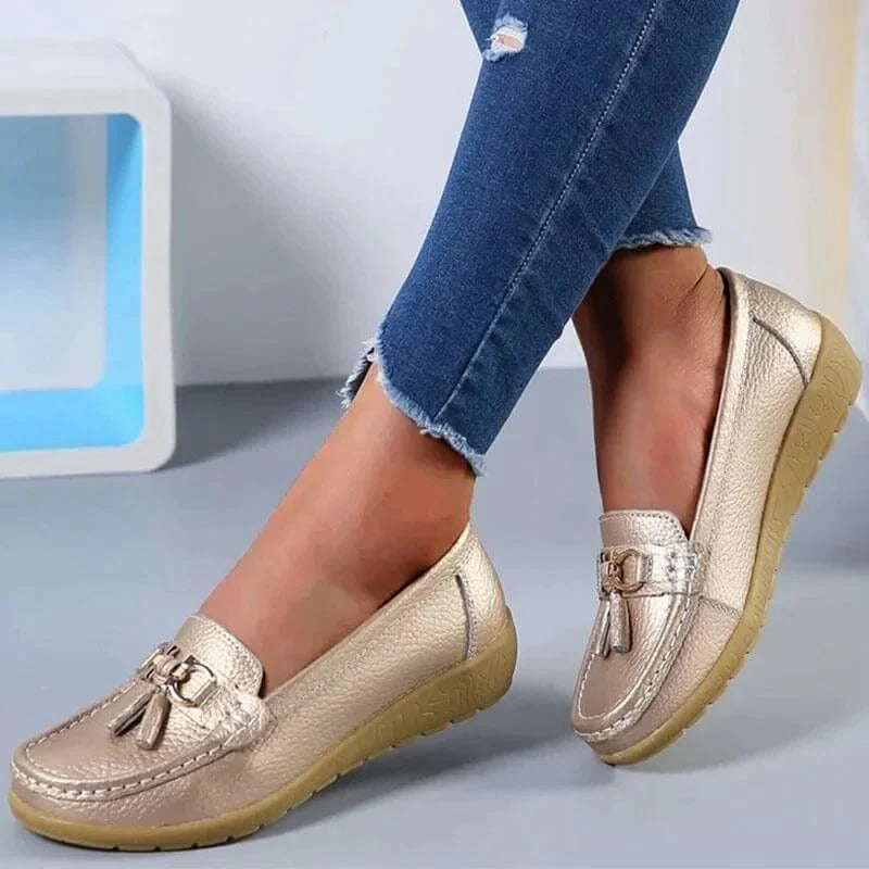 Women’s Leather Loafers with Insole Curve Design