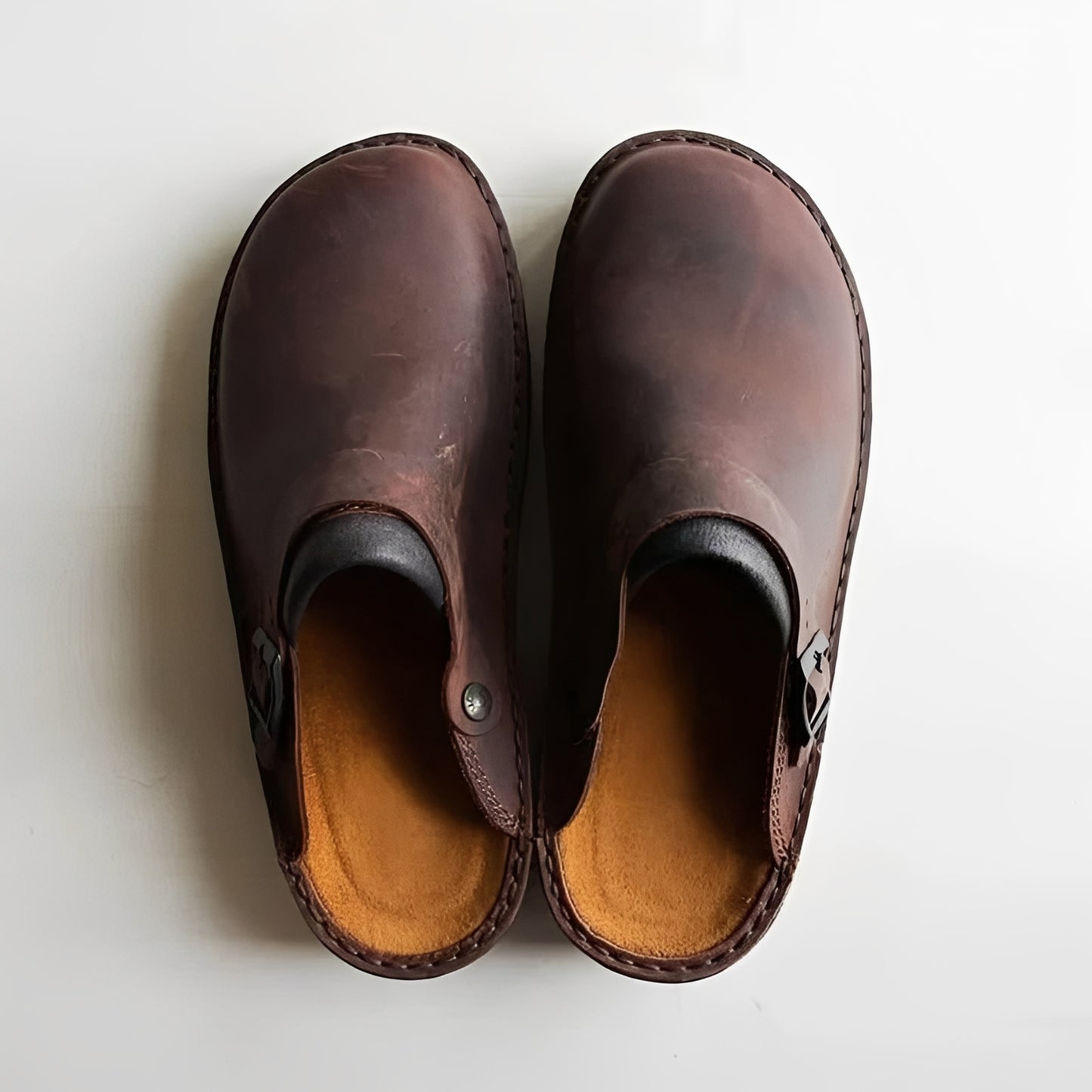 Men’s Leather Slippers with Removable Insoles