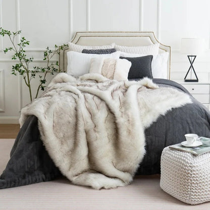 Chic Plush Throw, Faux Fur Blanket