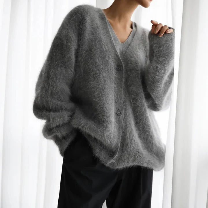Women’s Cashmere Knit Sweater