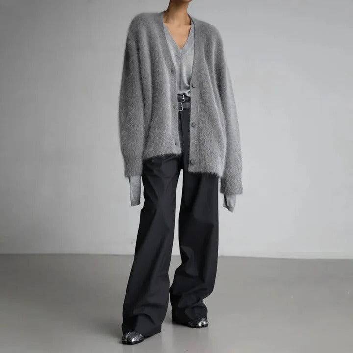 Women’s Cashmere Knit Sweater