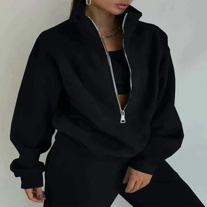 Women's Athletic Tracksuit Set with Fitted Design for Gym and Casual Wear