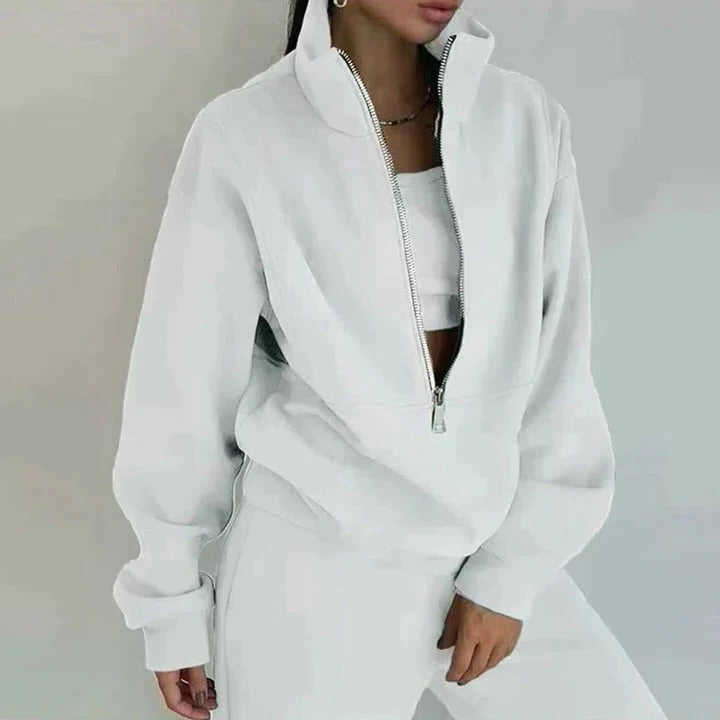 Women's Athletic Tracksuit Set with Fitted Design for Gym and Casual Wear