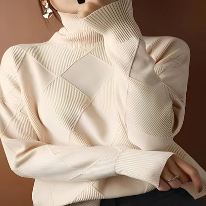 Cashmere Women's Oversized Pullover with Textured Diamond Stitch Detail