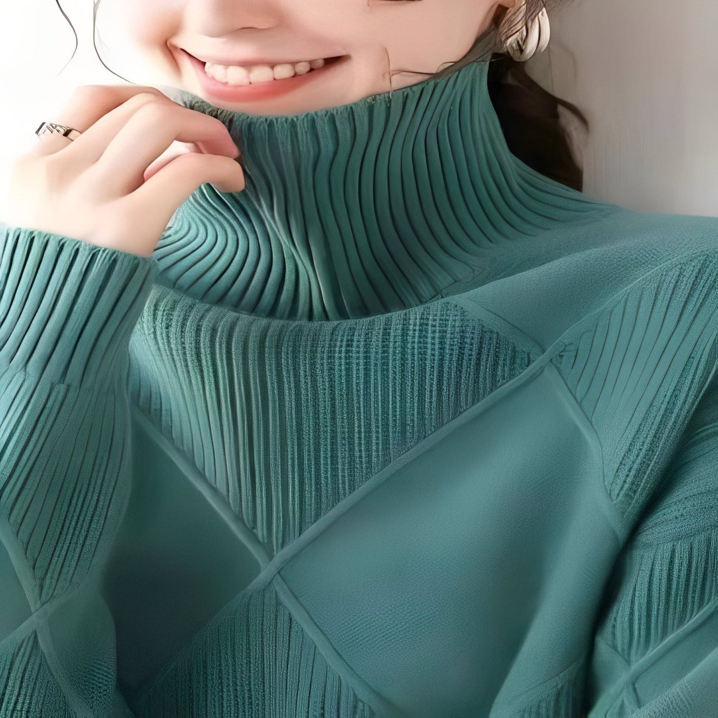 Cashmere Women's Oversized Pullover with Textured Diamond Stitch Detail