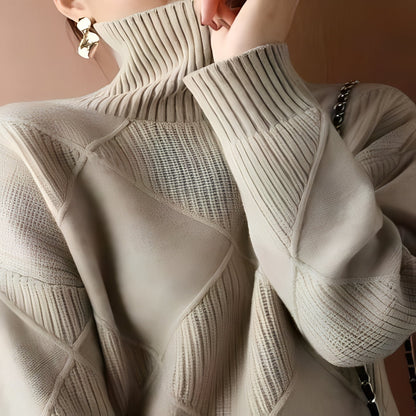 Cashmere Women's Oversized Pullover with Textured Diamond Stitch Detail