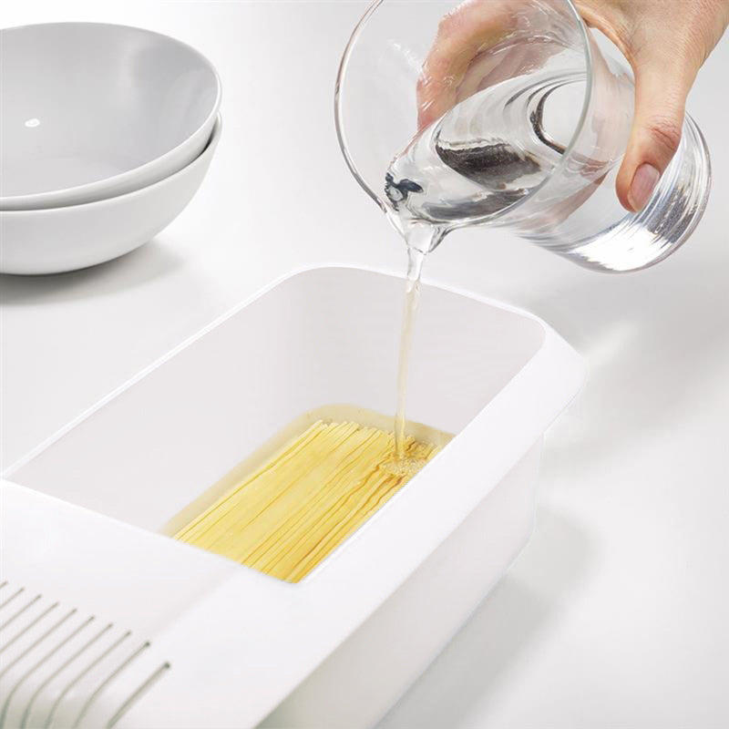 All-in-One Microwave Pasta Cooker with Built-In Strainer for Vegetables and Spaghetti